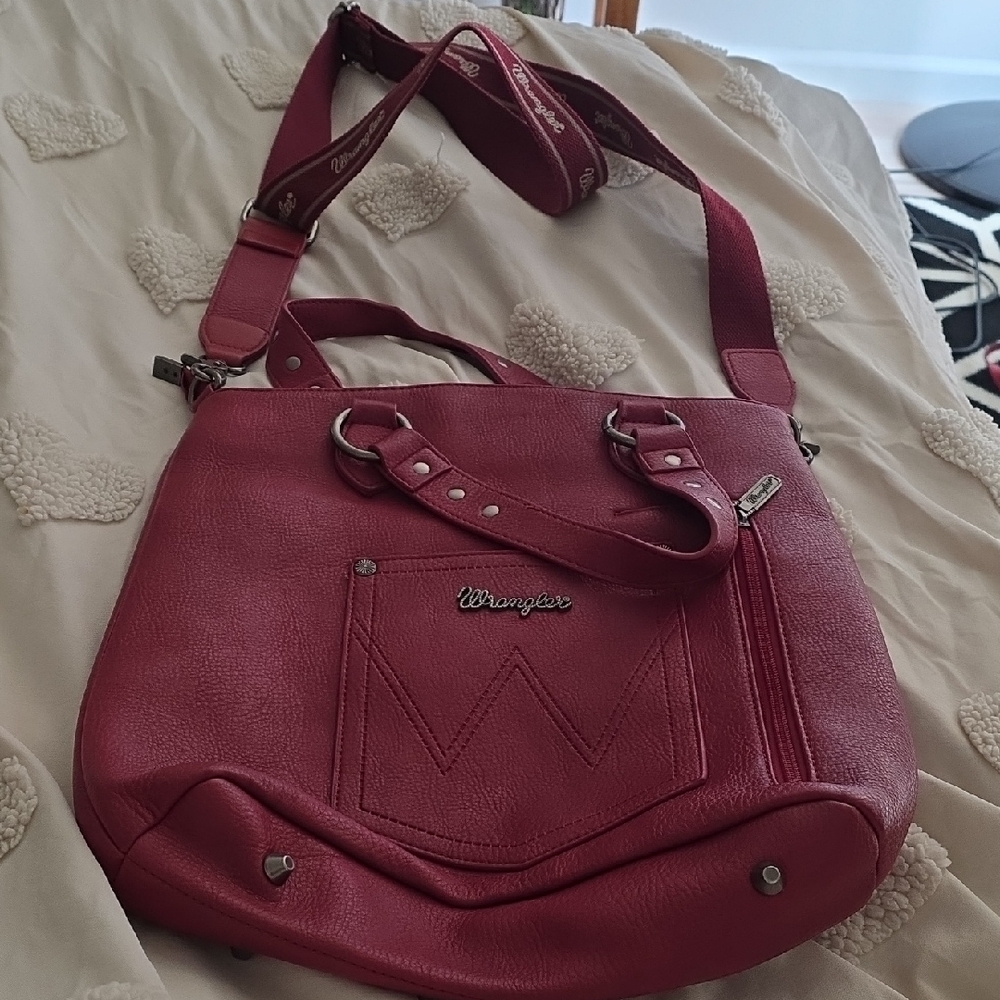 Wrangler Women's Red Shoulder Bag
